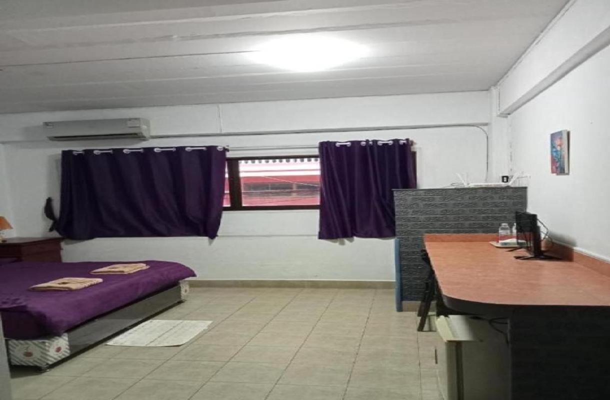Pluemchai Guesthouse Джомтьен Экстерьер фото